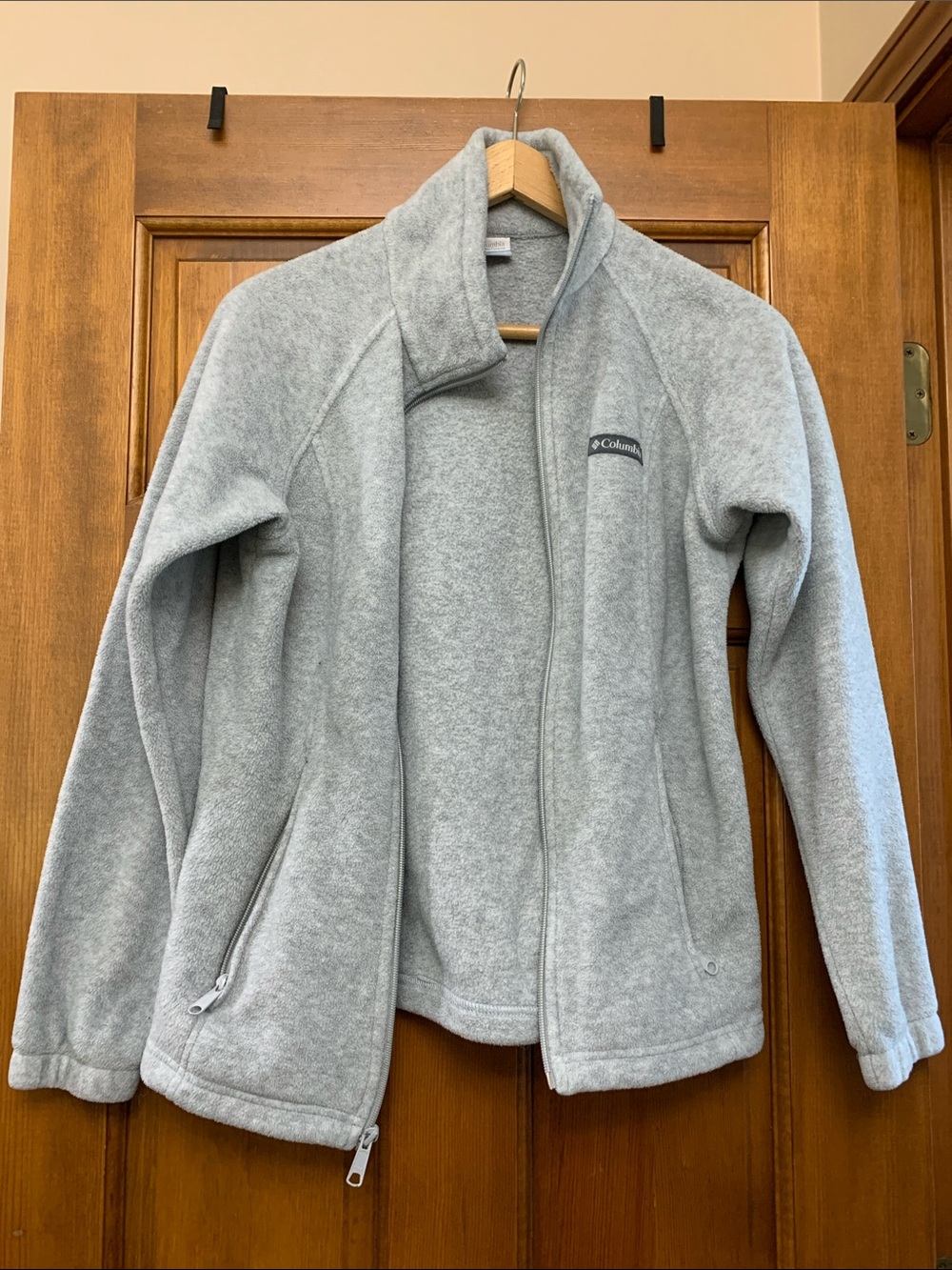 Columbia Light Gray Full-Zip Teddy Fleece Jacket